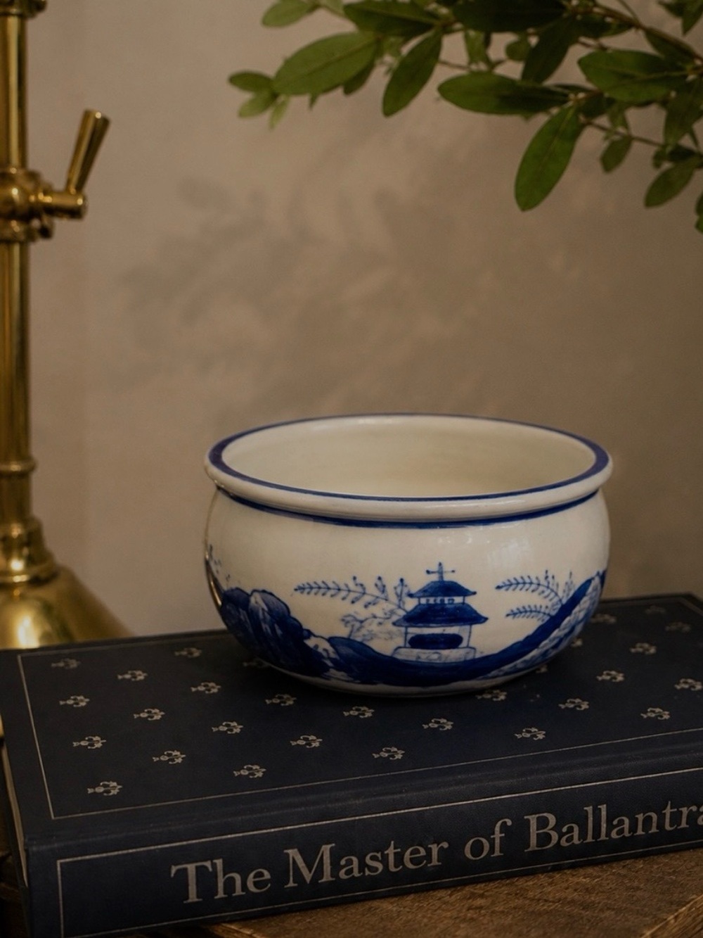 Vintage Willow Blue White Chinoiserie Trinket Dish Bowl Hand Painted Landscape